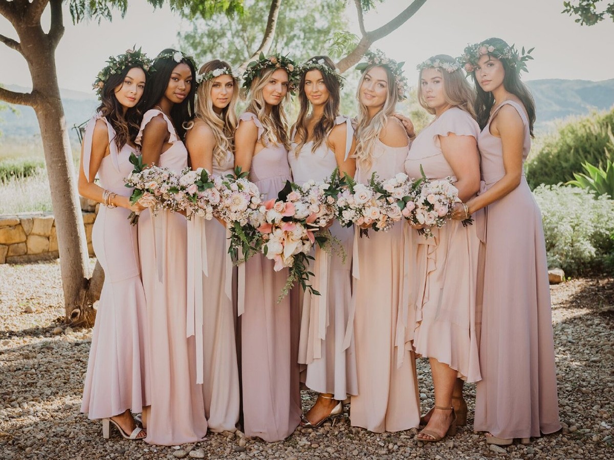 How to make sure your bridesmaids’ dresses fit perfectly